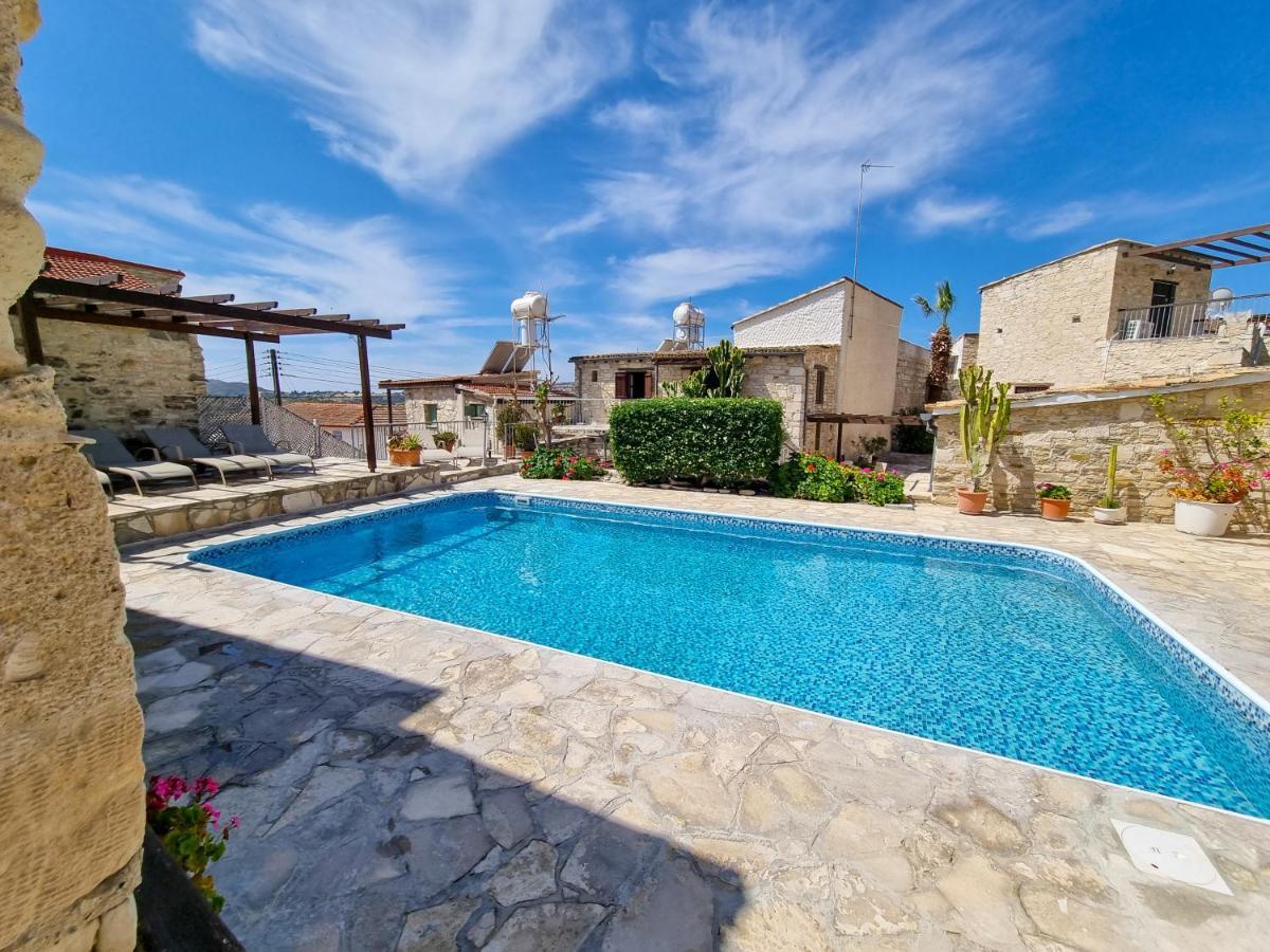 Poseidon'S Pool Paradise Skarinou Dış mekan fotoğraf